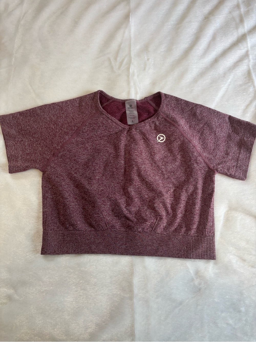 ONSET Seamless Athletic Crop Top
